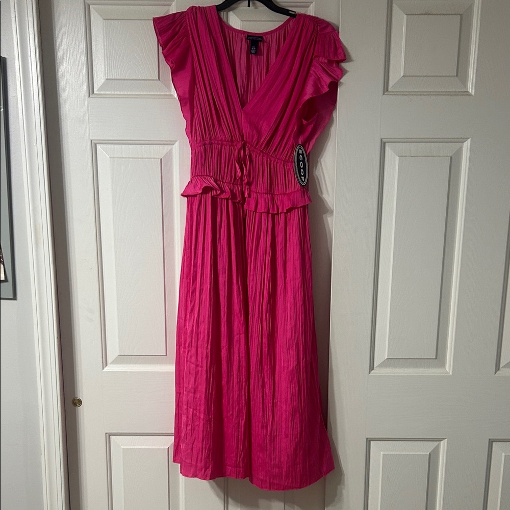 Elegant Pink Ruffle Dress - Size XS